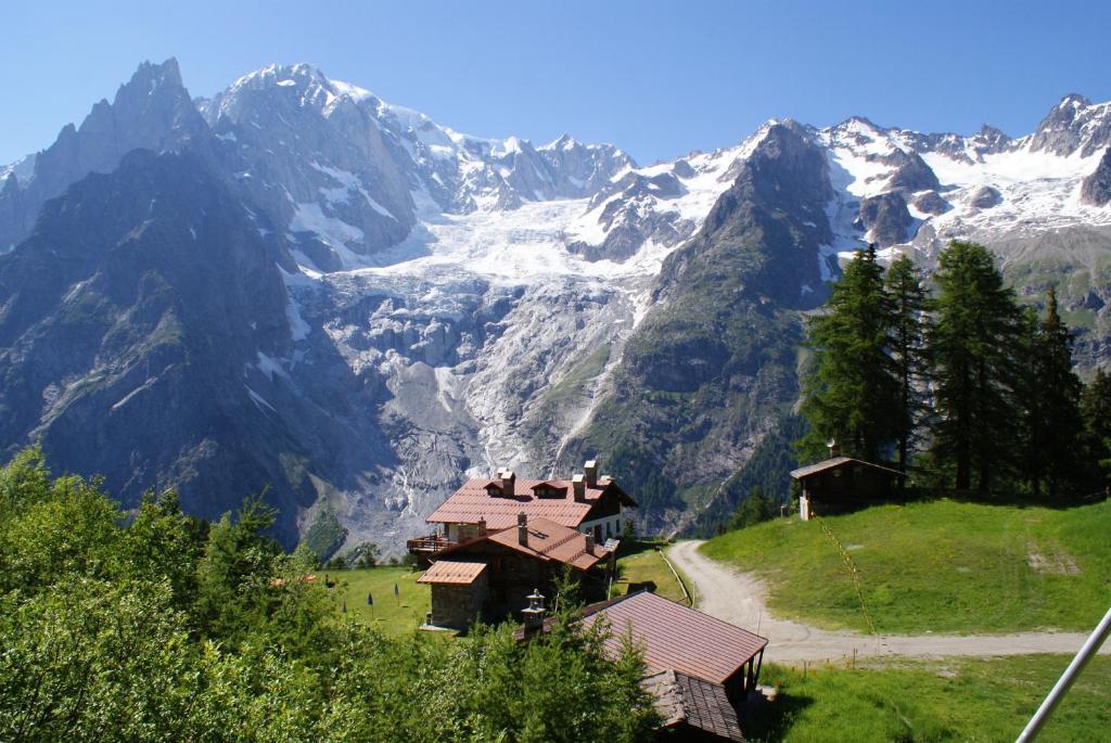 Affittacamere Scalvino Courmayeur Extérieur photo